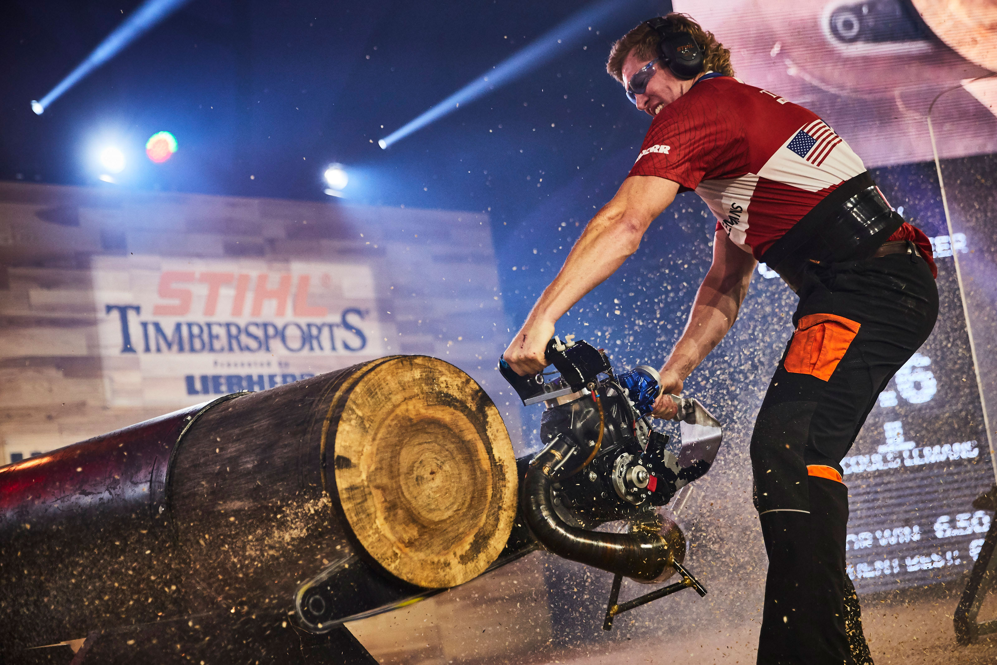 STIHL TIMBERSPORTS® Athlet Cassidy Sheer aus den USA bei der Einzel-Weltmeisterschaft 2019 in Prag.