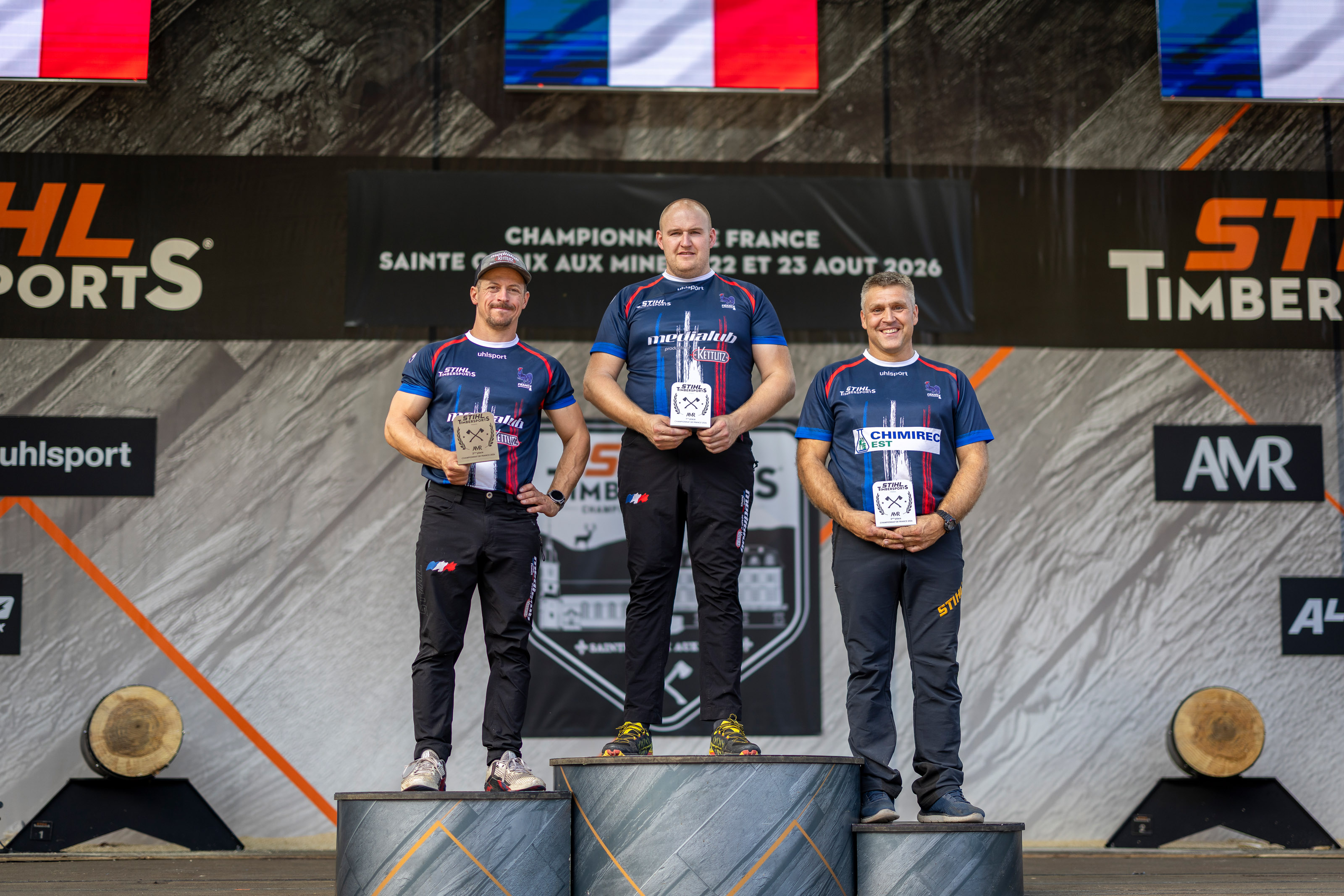Le podium du championnat de France Pro 2026 : Alexandre Meurisse (à gauche), Pierre Puybaret (au centre) et Cyril Marchal (à droite)