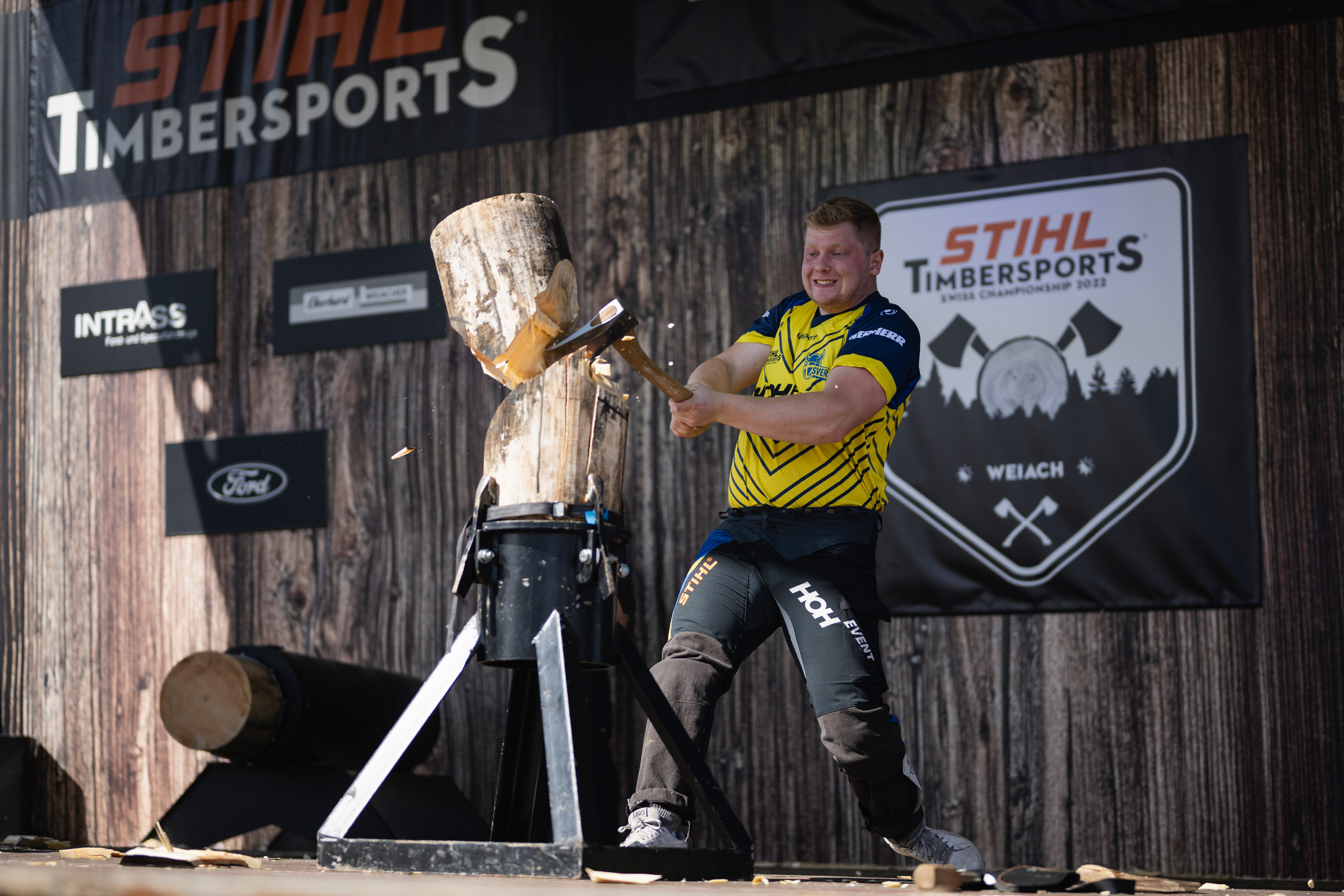 Swedish athlete Edvin Karlsson performing the Standing Block Chop.