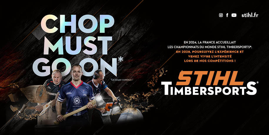 Athlète TIMBERSPORTS® avec une hache