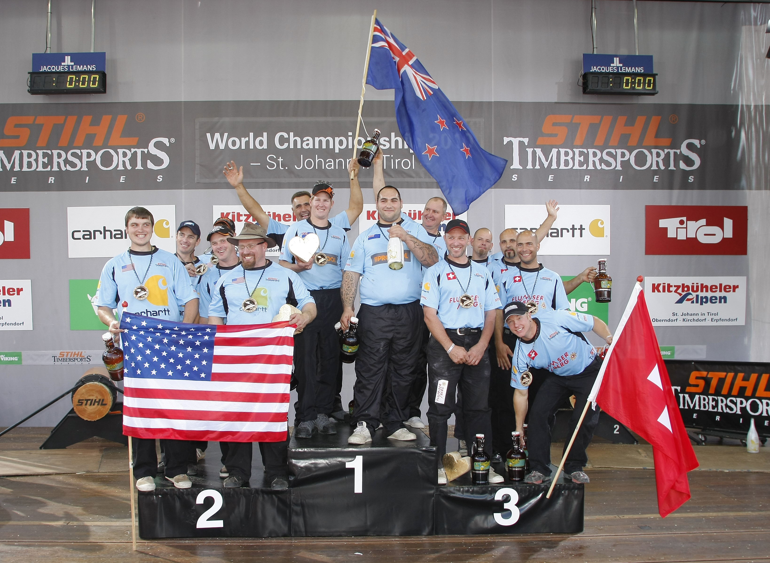 In occasione del primo Team World Championship, la Svizzera (a destra) si è guadagnata un posto sul podio dietro agli Stati Uniti (a sinistra) e alla Nuova Zelanda (al centro).